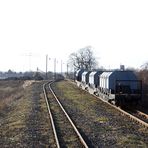 Auf dem Abstellgleis des Bahnhofs Bocksthal steht diese Spezialwagengruppe