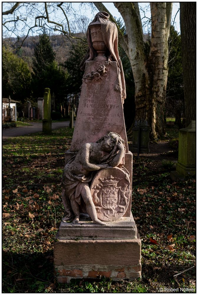 Auf dem alten Friedhof