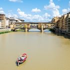 auf dem Arno in Florenz