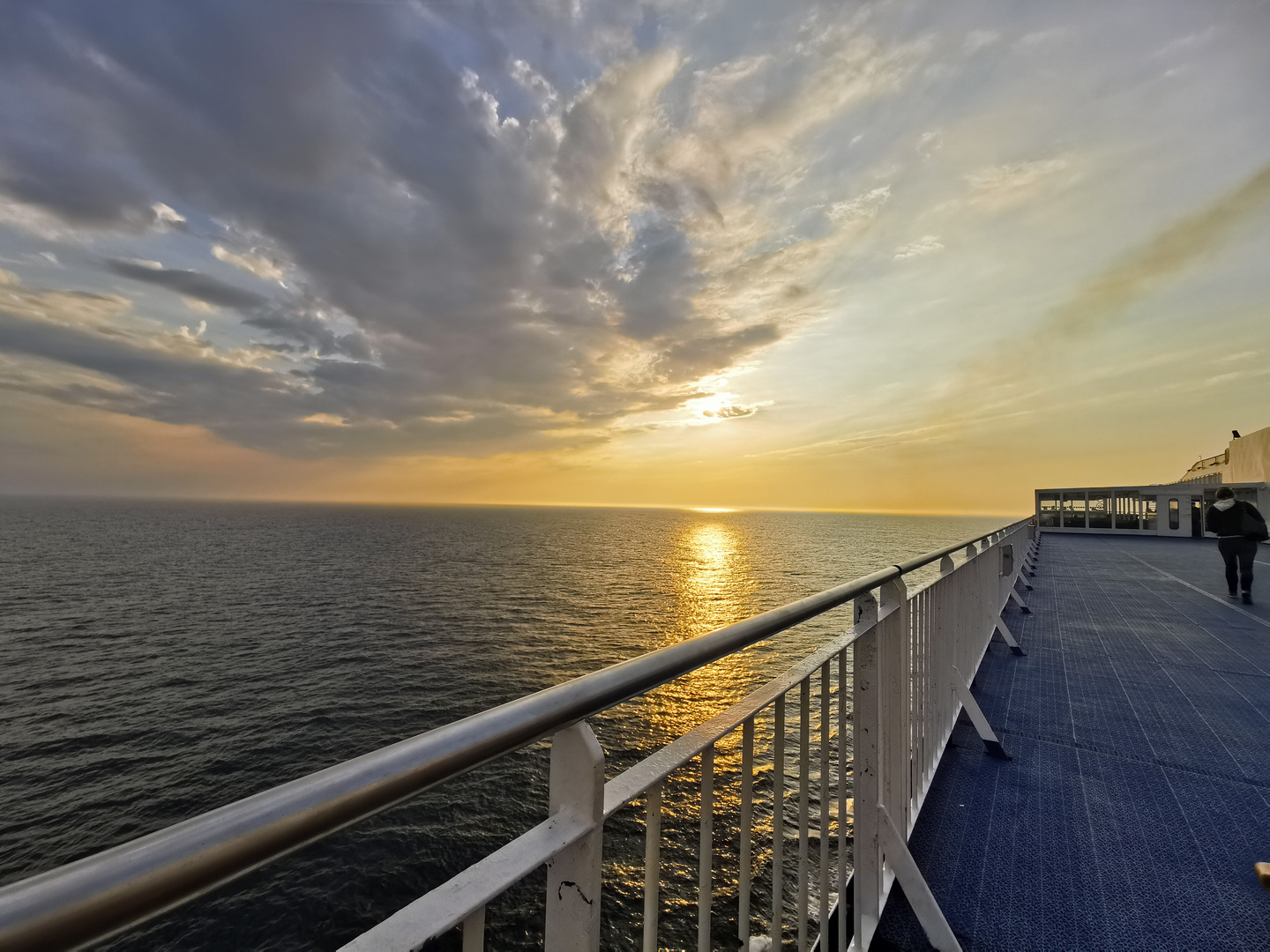 Auf dem Atlantik...von den Färöern nach Hirtshals