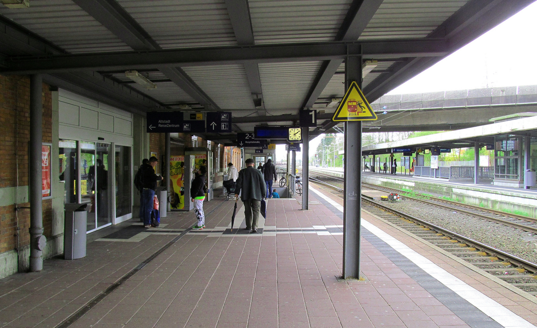 auf dem Bahnhof in Stade 