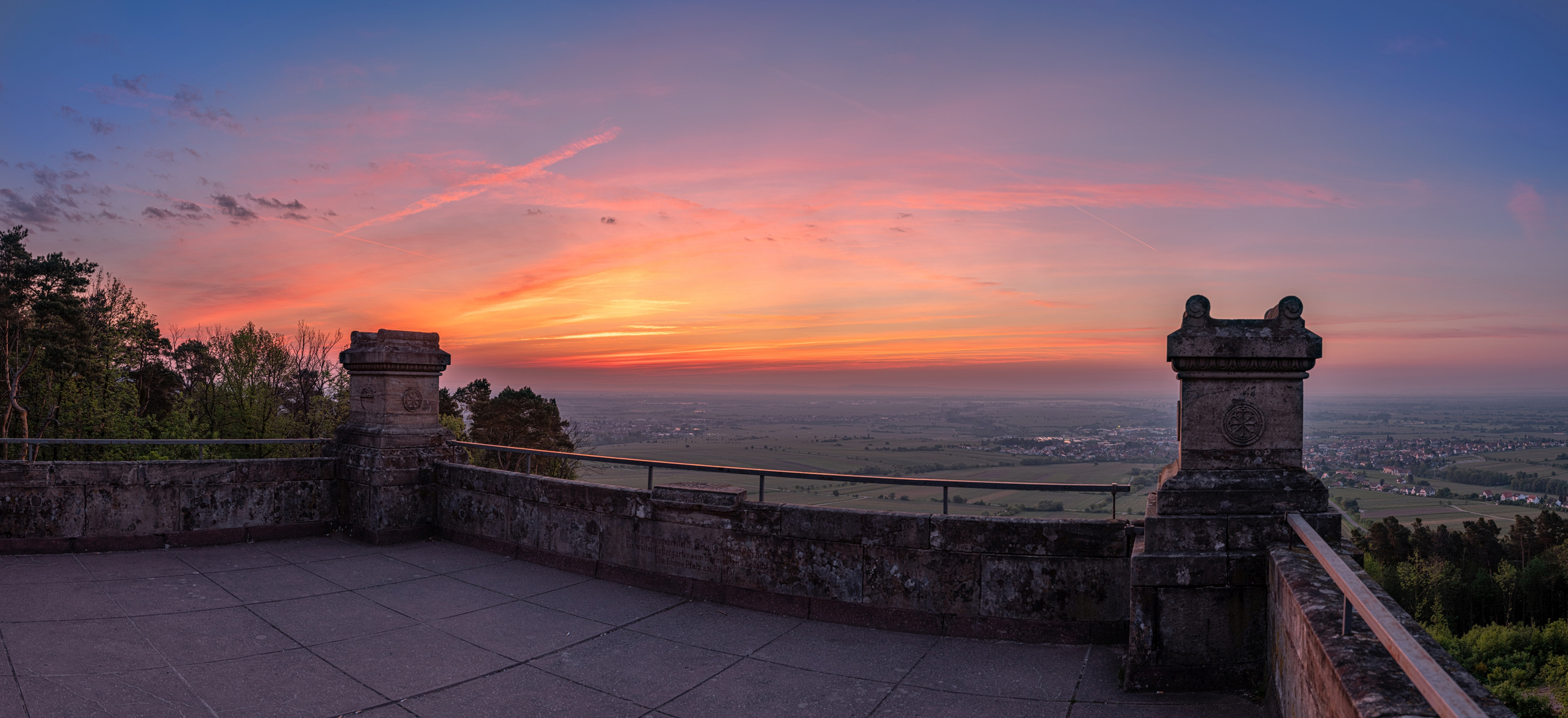 Auf dem Balkon der Pfalz