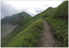 Auf dem Bergweg zurück vom Brienzer Rothorn