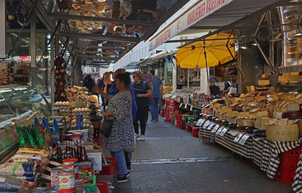 Auf dem Brunnenmarkt