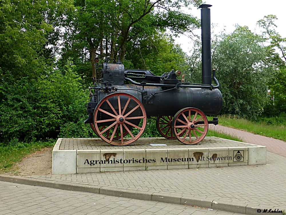 Auf dem Busparkplatz....