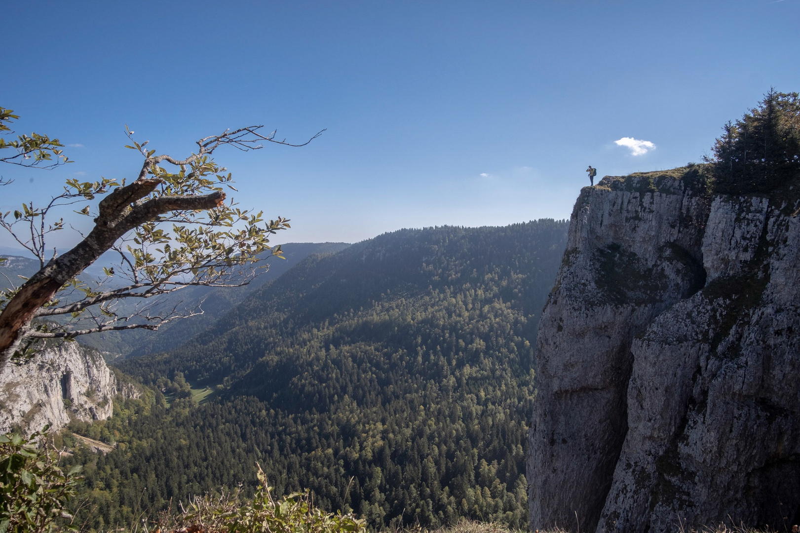 Auf dem Creux du Van 