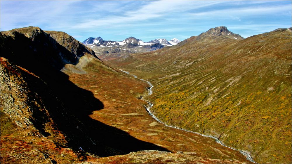 AUF DEM DACH SKANDINAVIENS