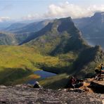 AUF DEM DACH VON SENJA