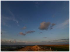 Auf dem Deich von De Cocksdorp auf Texel