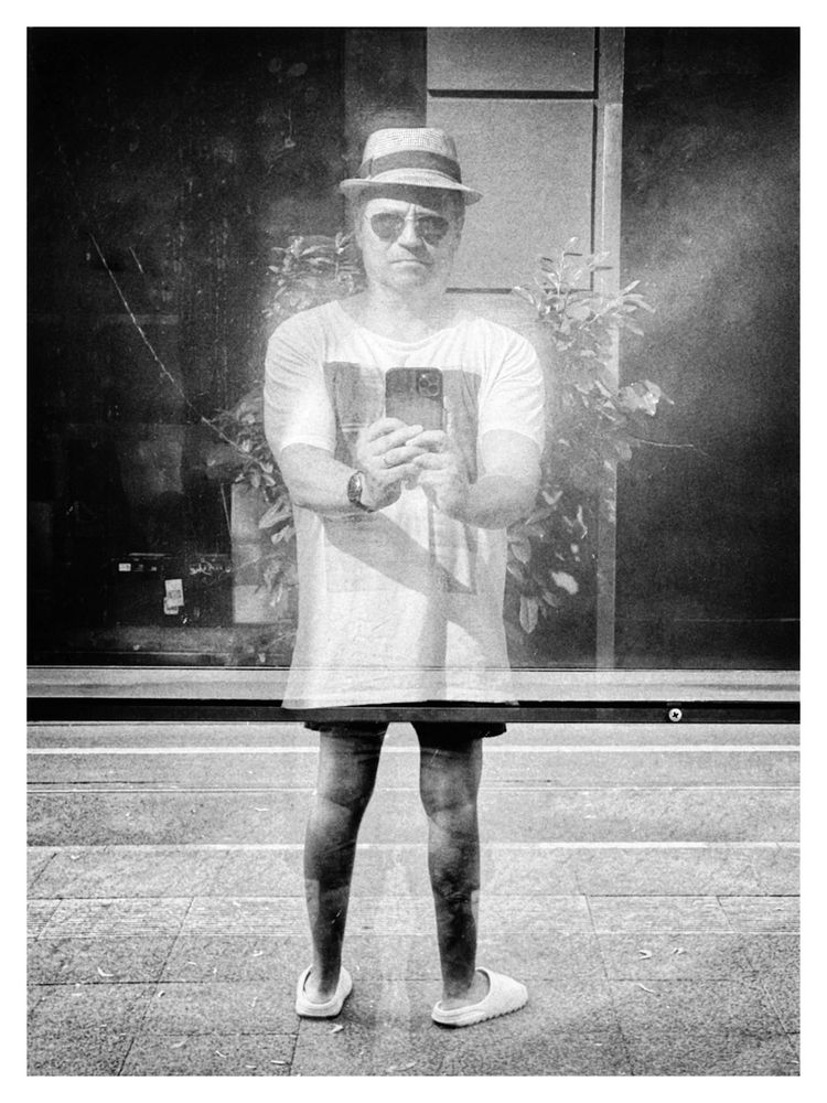 Auf dem falschen Fuß erwischt Foto & Bild | erwachsene menschen ...