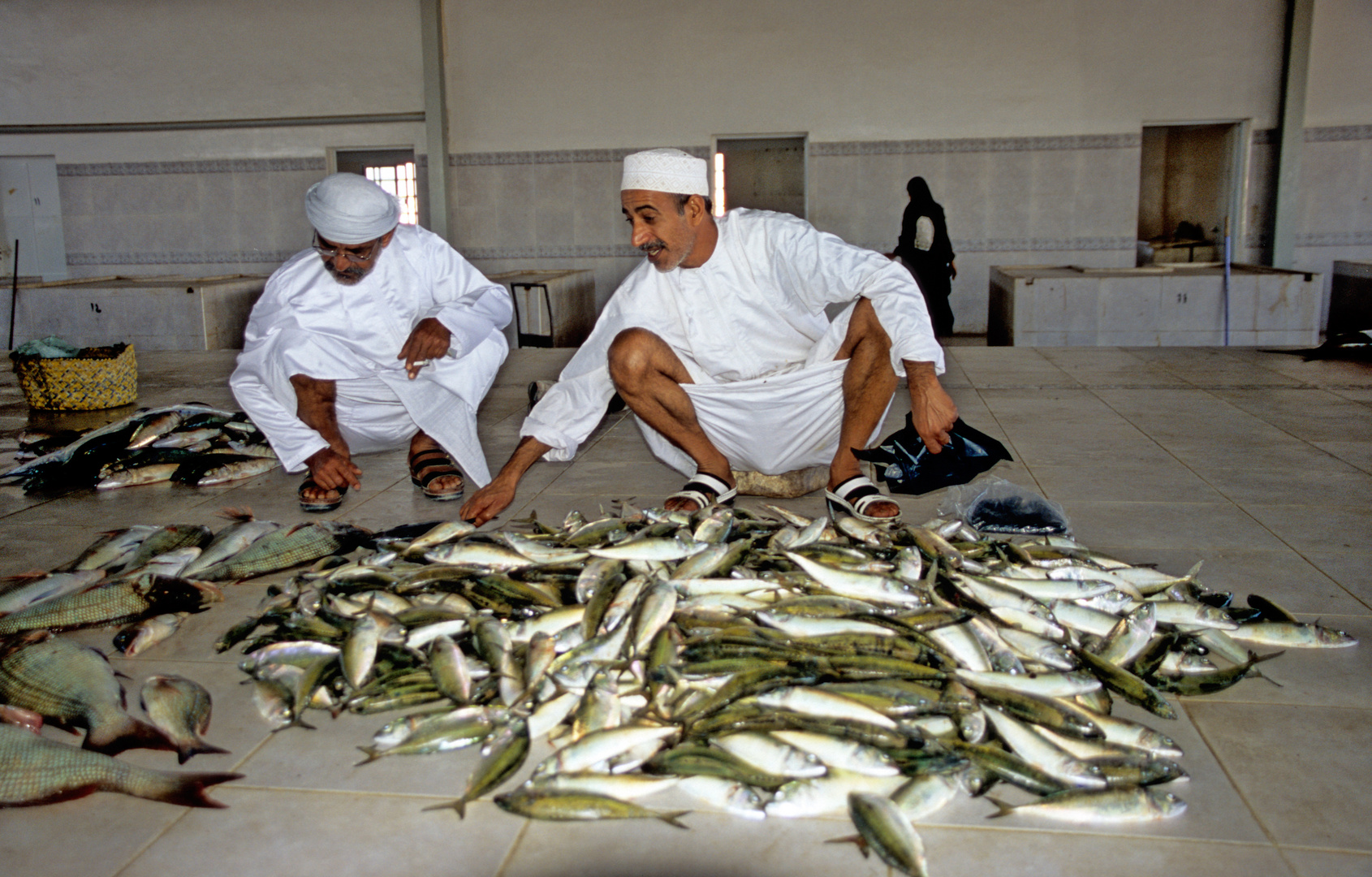 Auf dem Fischmarkt in Sur