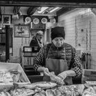 Auf dem Fischmarkt in Venedig 