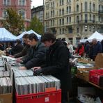 Auf dem Flohmarkt am Naschmarkt