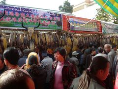 Auf dem Fruehlingsfestmarkt in Kunming: Yakfleisch aus Shangri-La