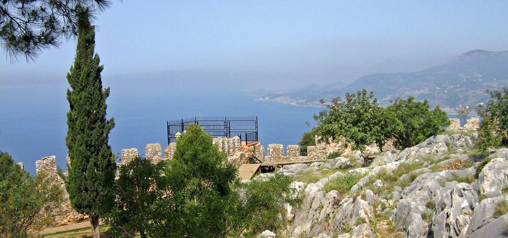 Auf dem Gelände der Festung über Alanya