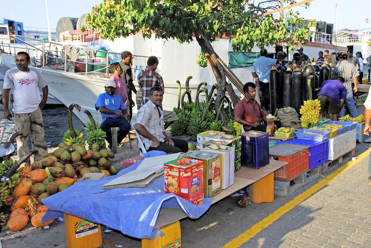 Auf dem Gemüsemarkt in Malé