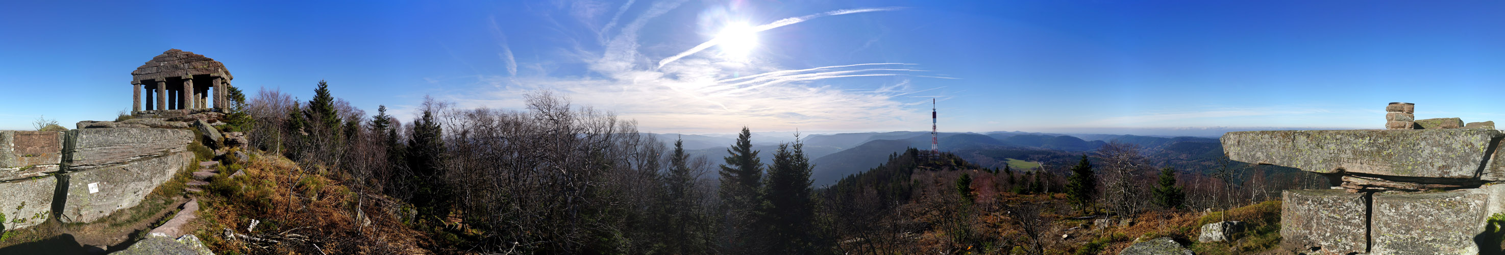 Auf dem Gipfel des Donon