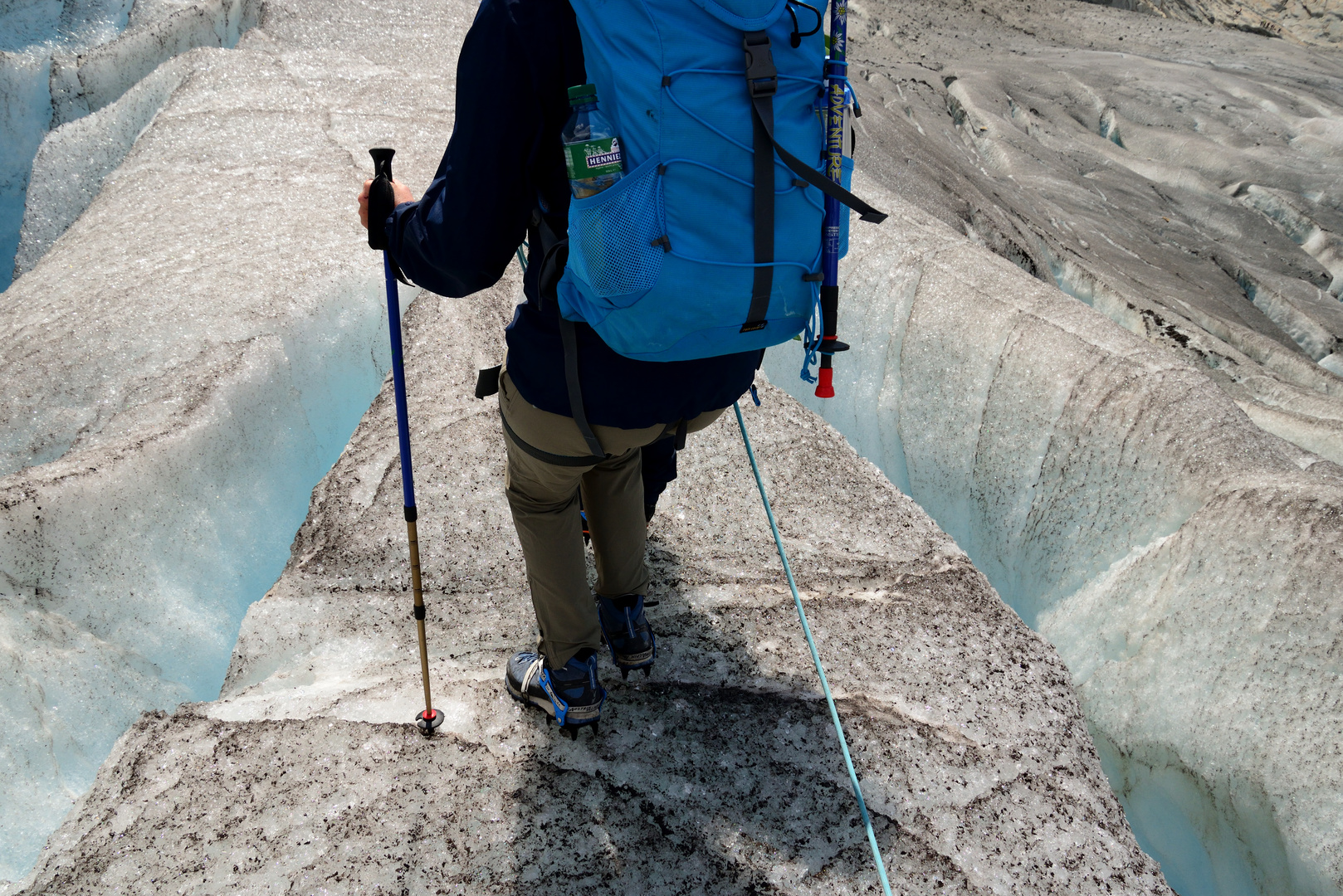 Auf dem Gletscher am Seil 