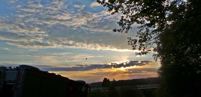 Auf dem Heimweg....  Thementag mit Sonne