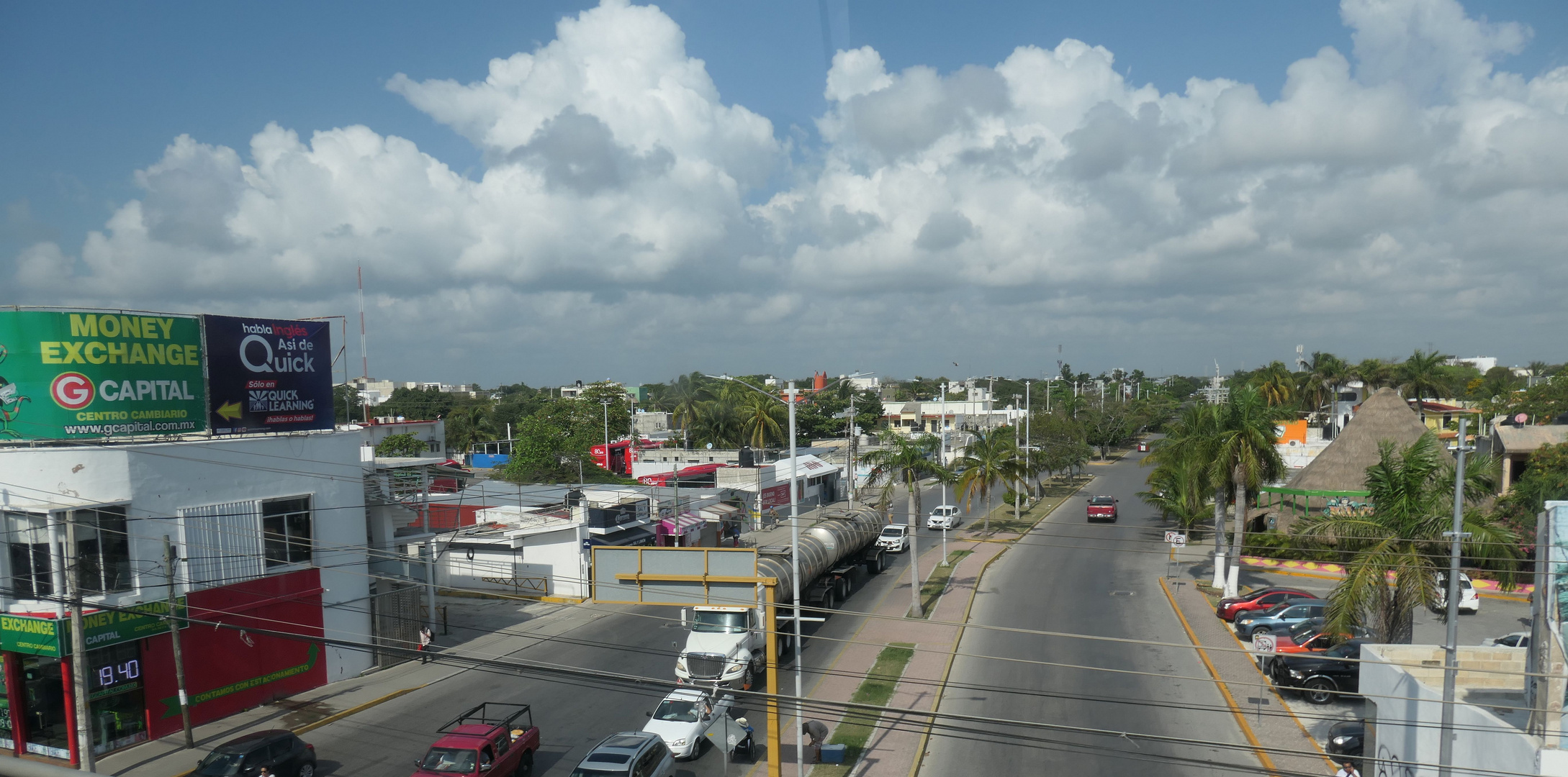 Auf dem Highway nach Coba