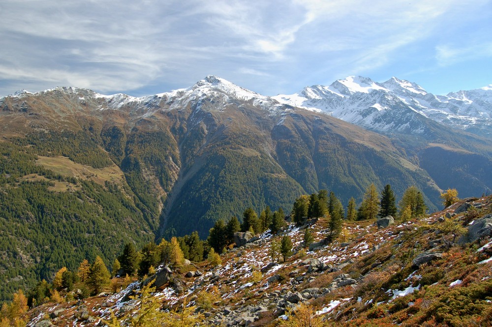 Auf dem Höhenweg von Grächen nach Saas Fee (1)