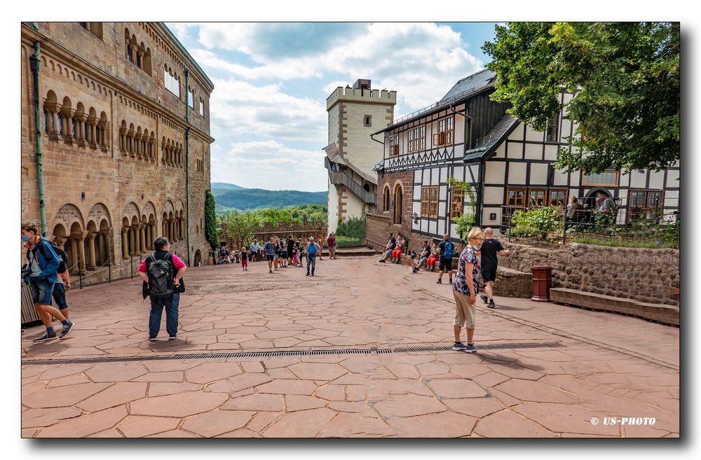 Auf dem Hof der Wartburg