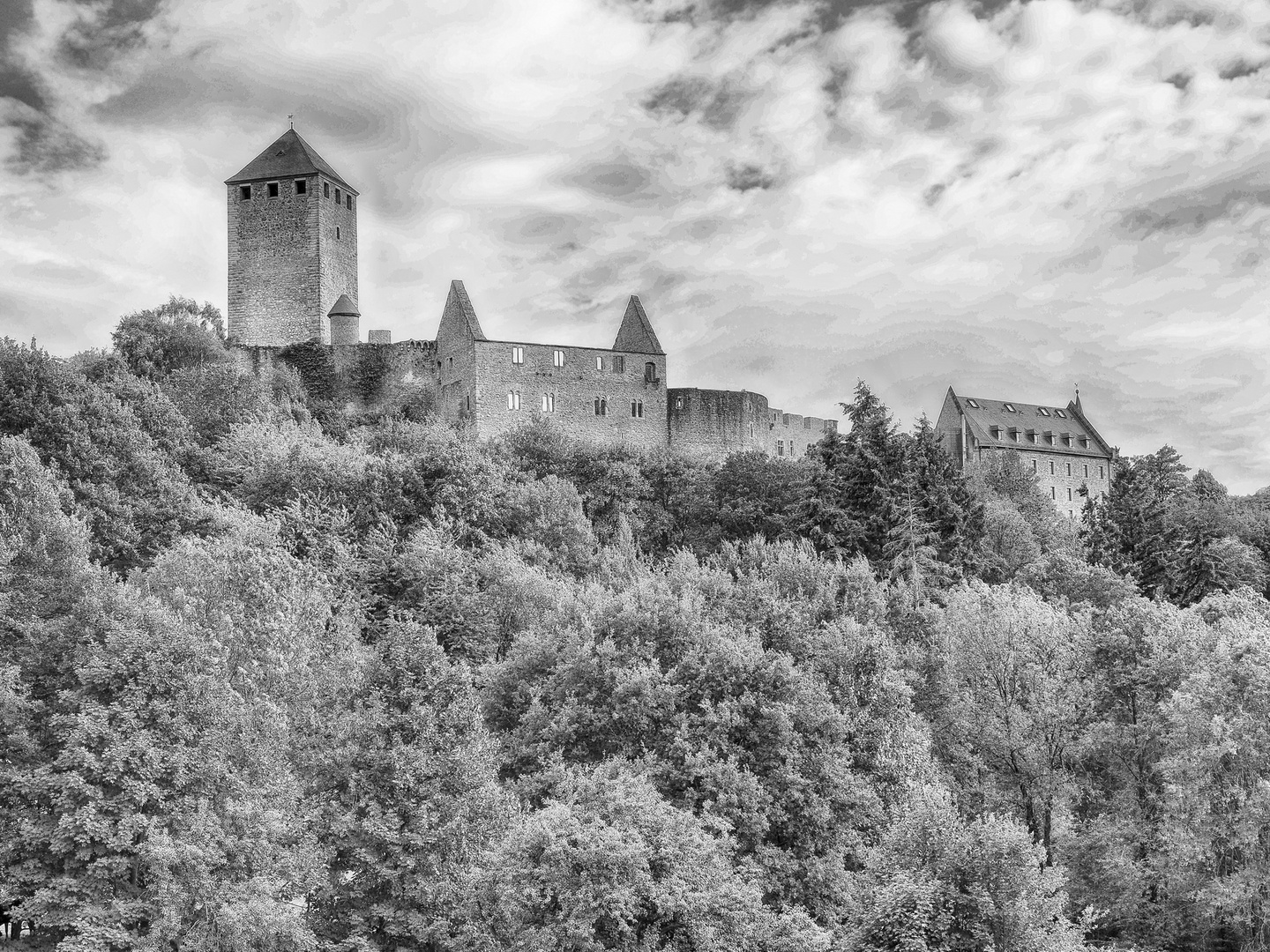 Auf dem Hügel thront ne Burg - Burg Lichtenberg 