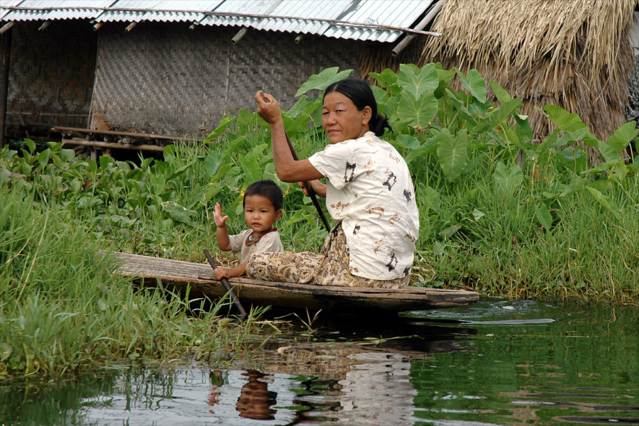 Auf dem Inle See