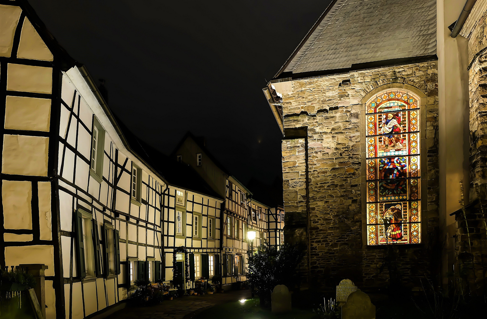 Auf dem Kirchplatz in Hattingen