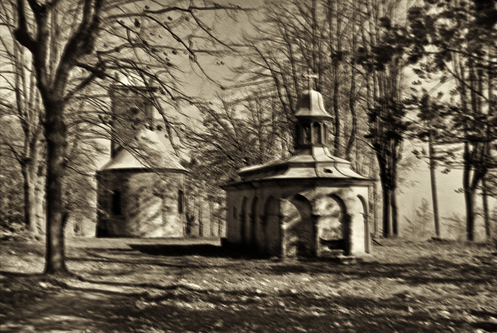 Auf dem Kreuzweg St.Georgenthal