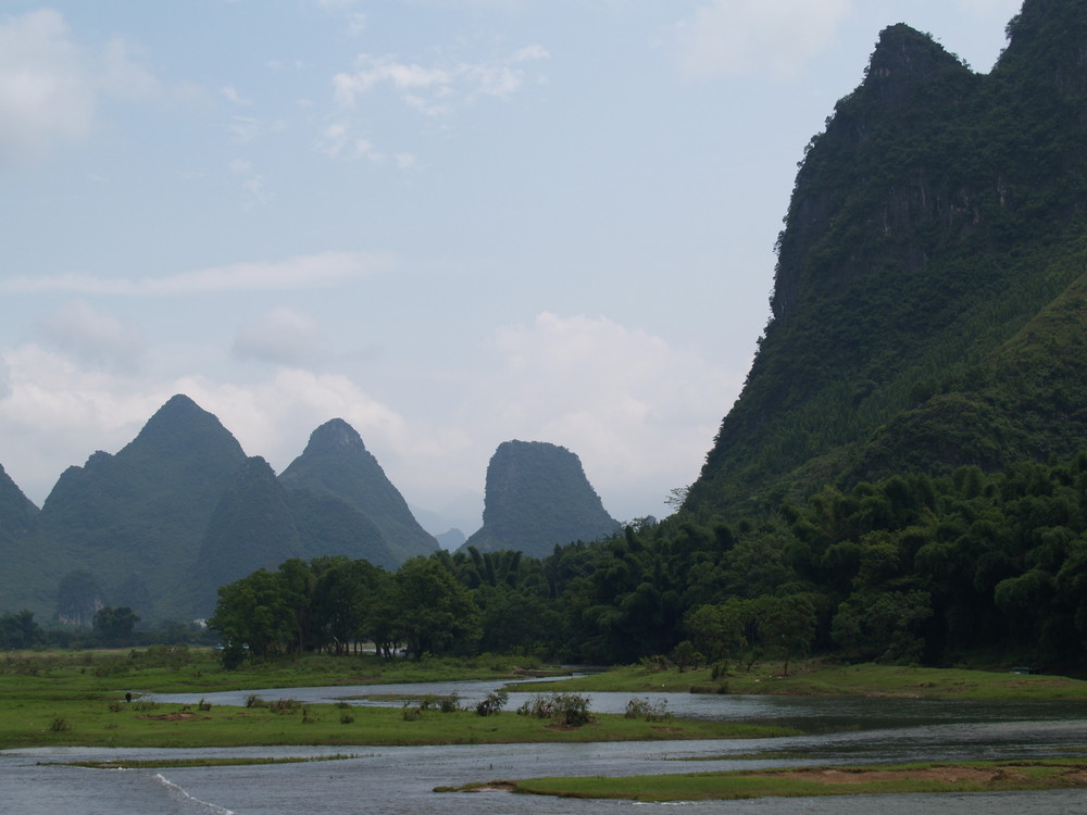 Auf dem Li Fluss bei Guilin, China