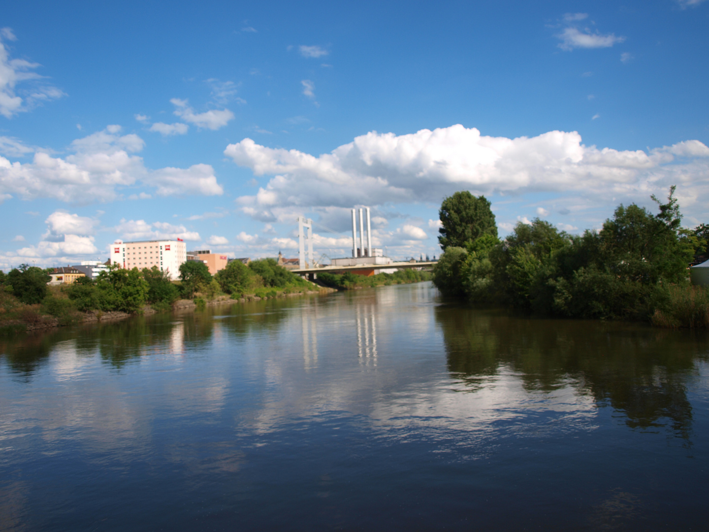 auf dem Main bei Würzburg