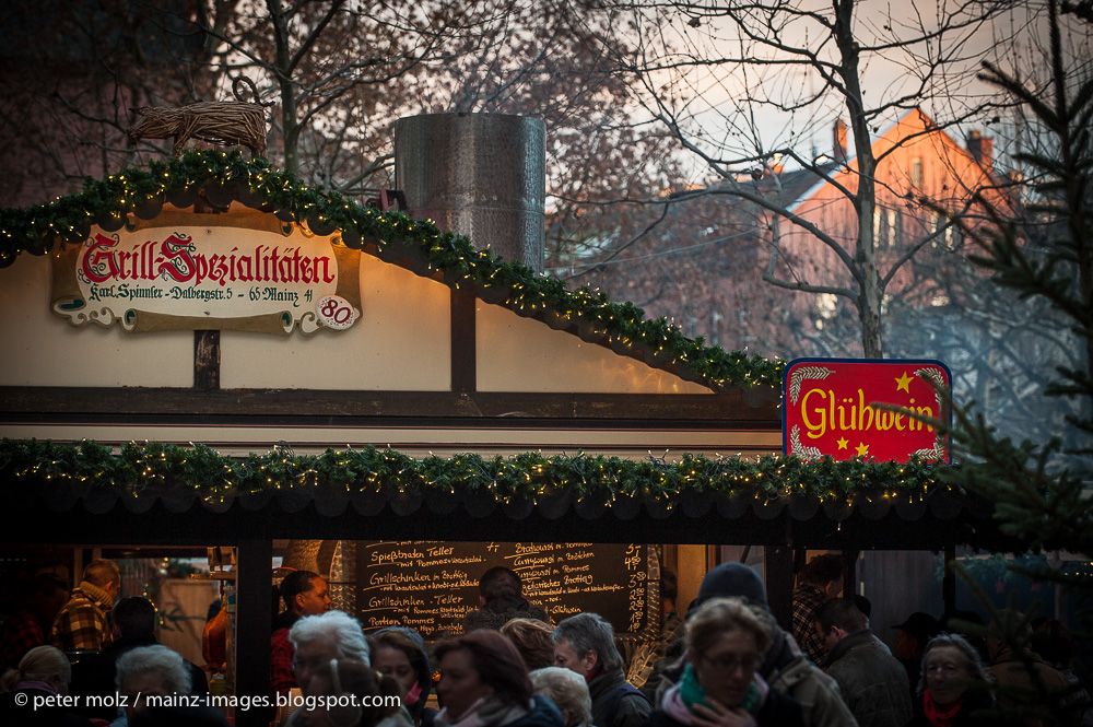 Auf dem Mainzer Weihnachtsmarkt 2012