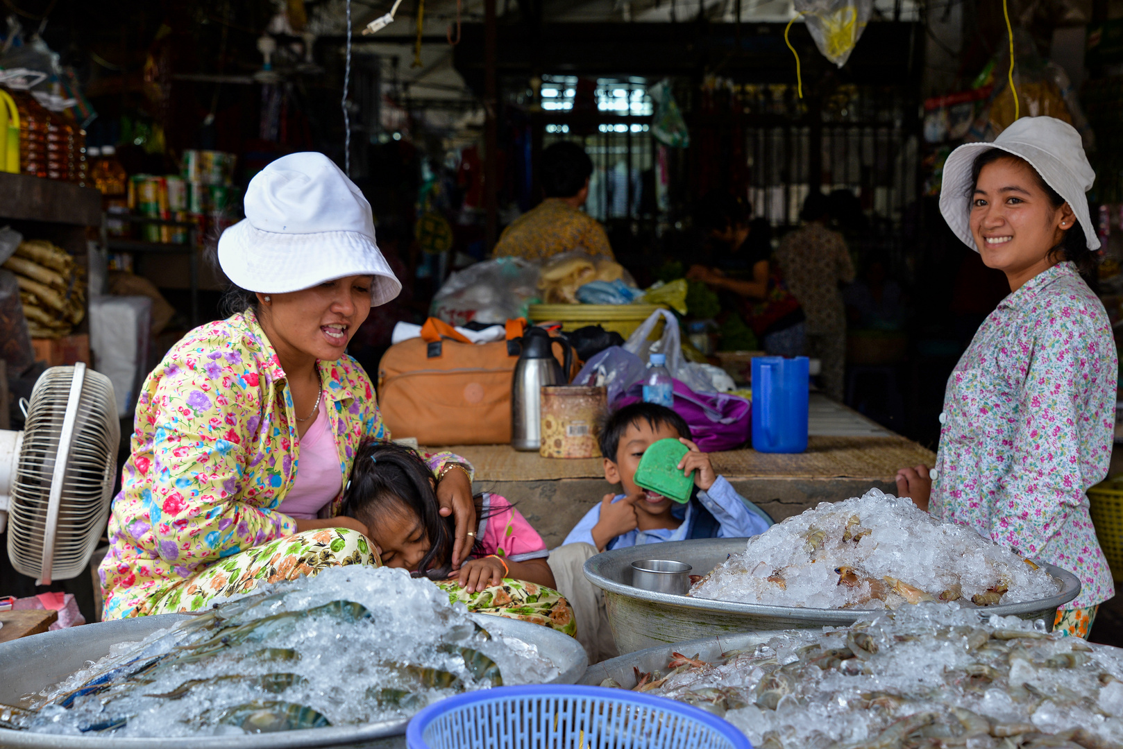 Auf dem Markt in Battambang 02