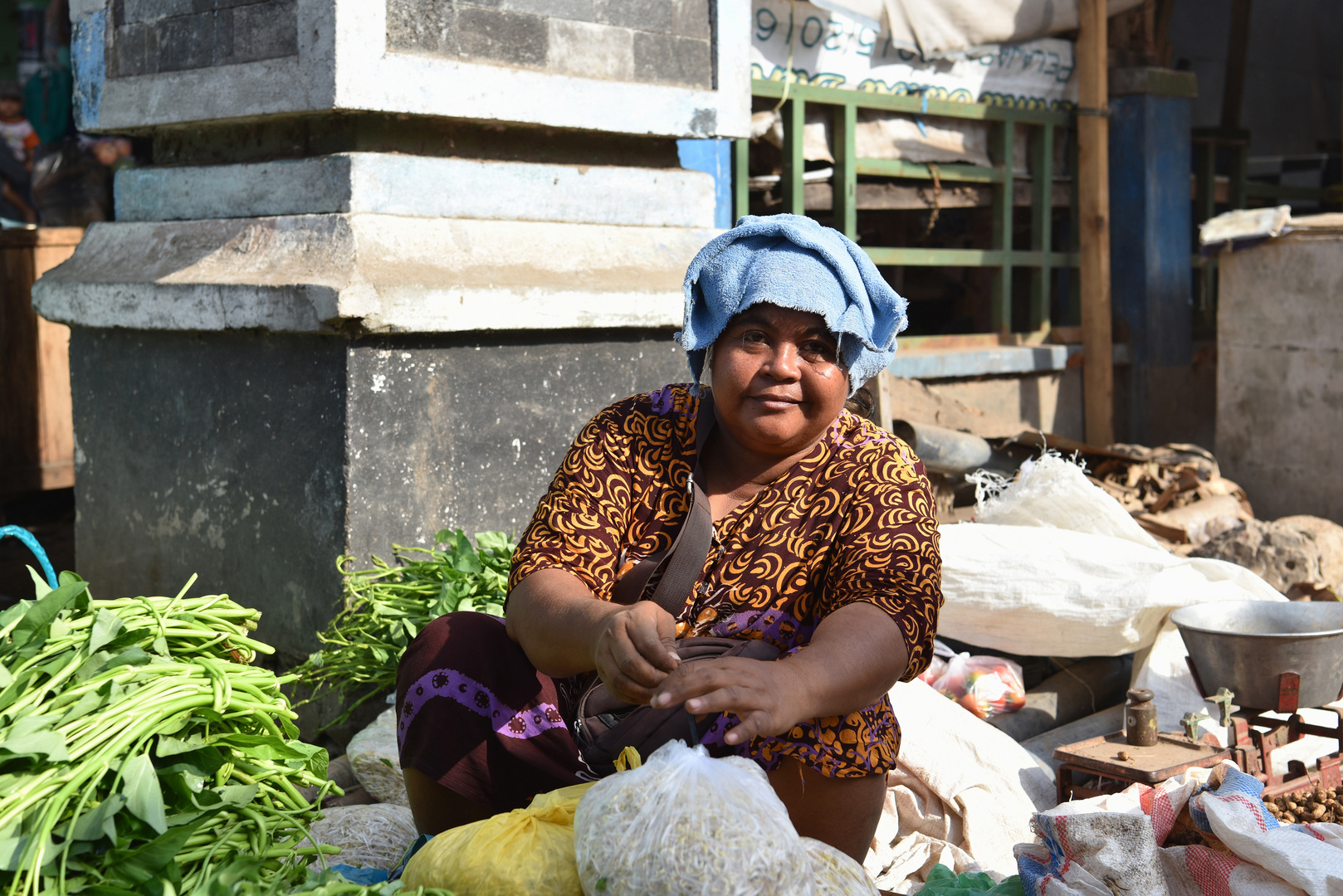 Auf dem Markt in Tanjung 12