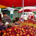 ... auf dem Markt, in welcher europäischen Hafenstadt ?? (gelöst!)