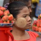 Auf dem Markt in Yangon