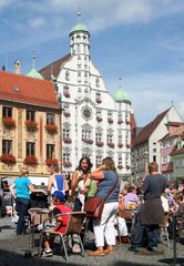 Auf dem Memminger Marktplatz