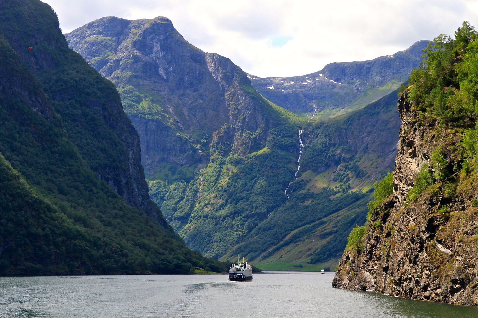 Auf dem Neroyfjord