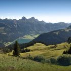 Auf dem Neunerköpfle (1862ü.M.) im Tannheimer Tal.........mit Blick zum Haldensee