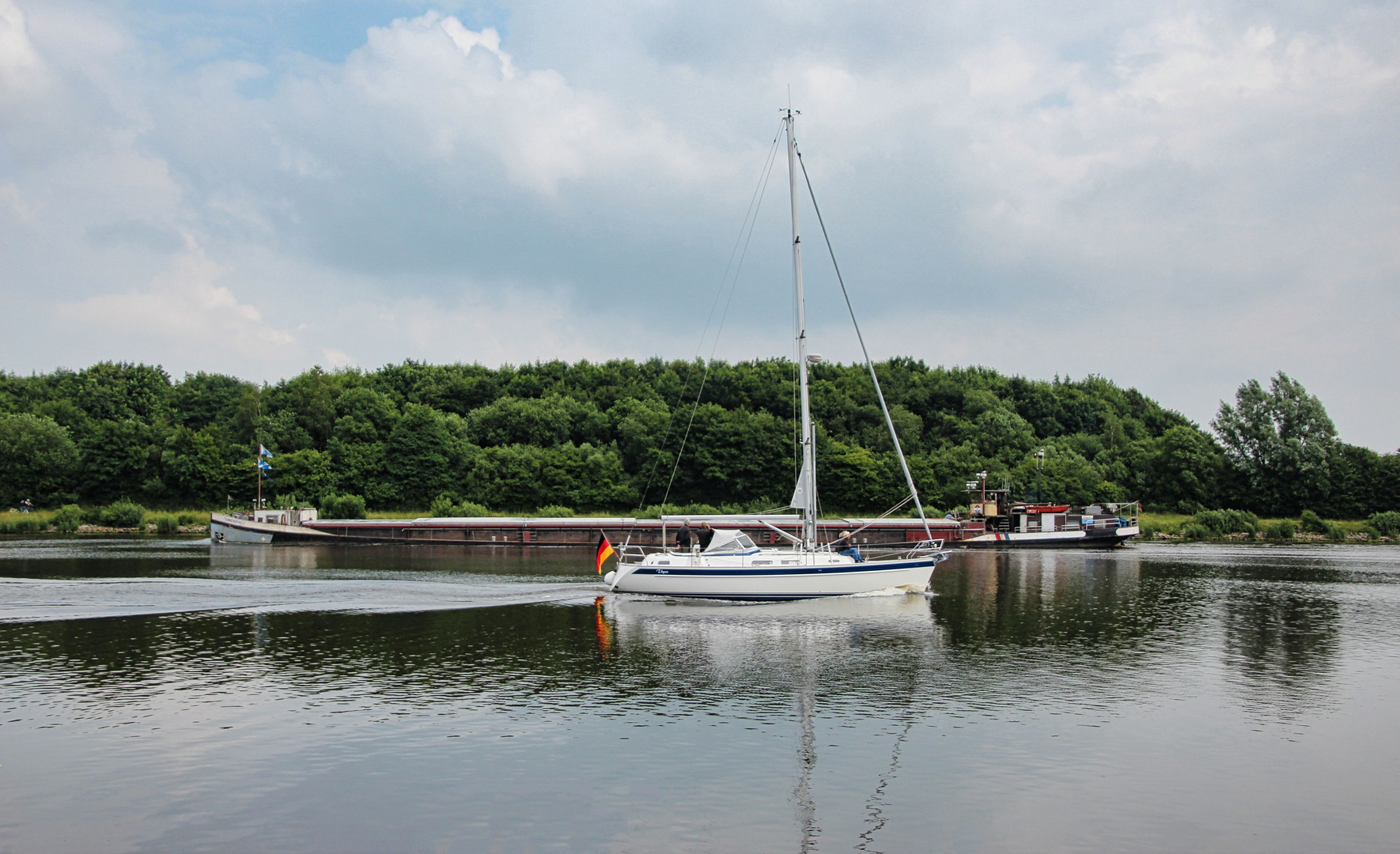 Auf dem Nord-Ostsee-Kanal