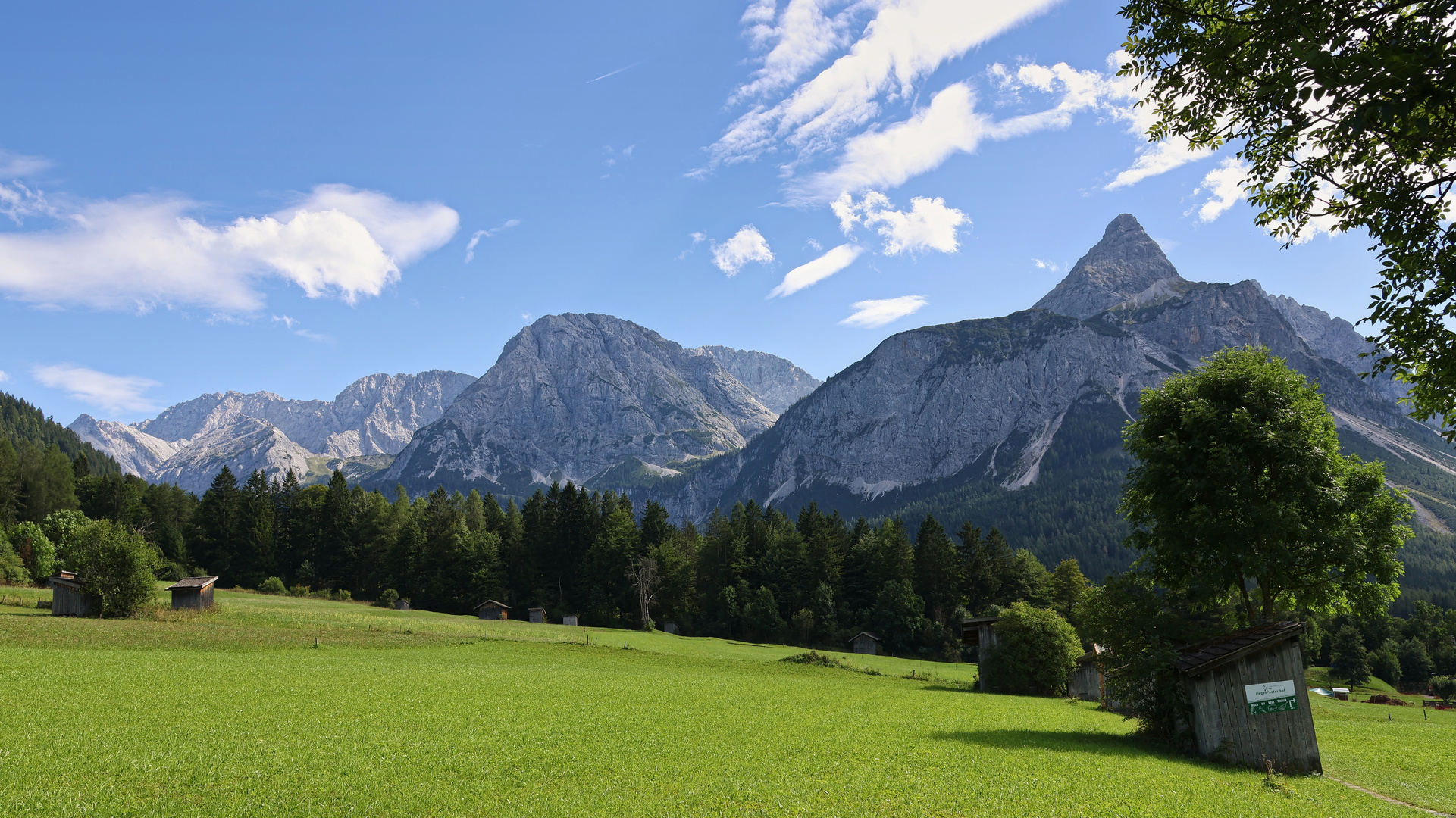 Auf dem Plattenweg (2023_09_01_8745_ji)