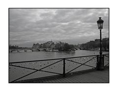 auf dem "Pont des Arts" (...diesmal in sw)