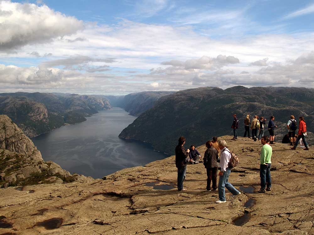 Auf dem Preikestolen (Norwegen)