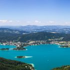 Auf dem Pyramidenkogel mit Blick auf dem Wörthersee