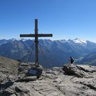 Auf dem Rastkogel 2762 Meter hinten der Hintertuxer Gletscher