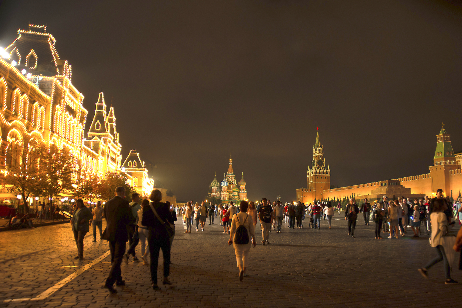 Auf dem Roten Platz bei Nacht