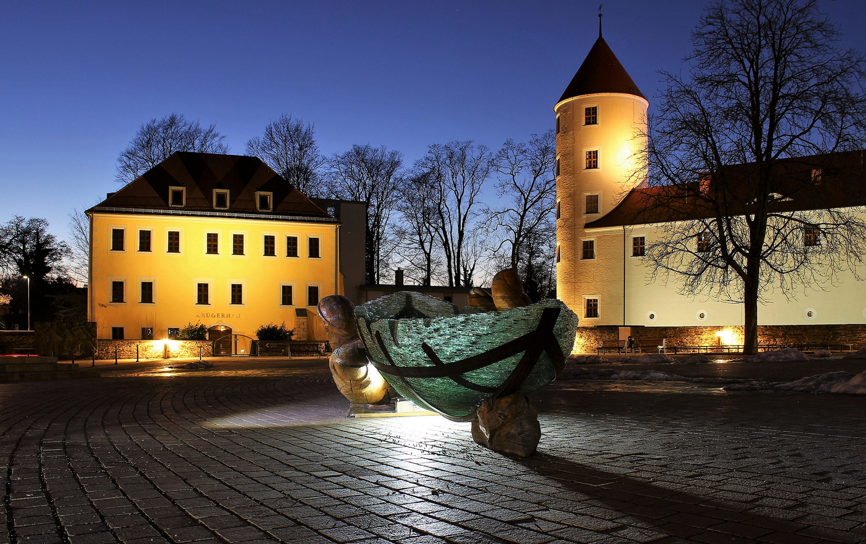 Auf dem Schlossplatz in Freiberg