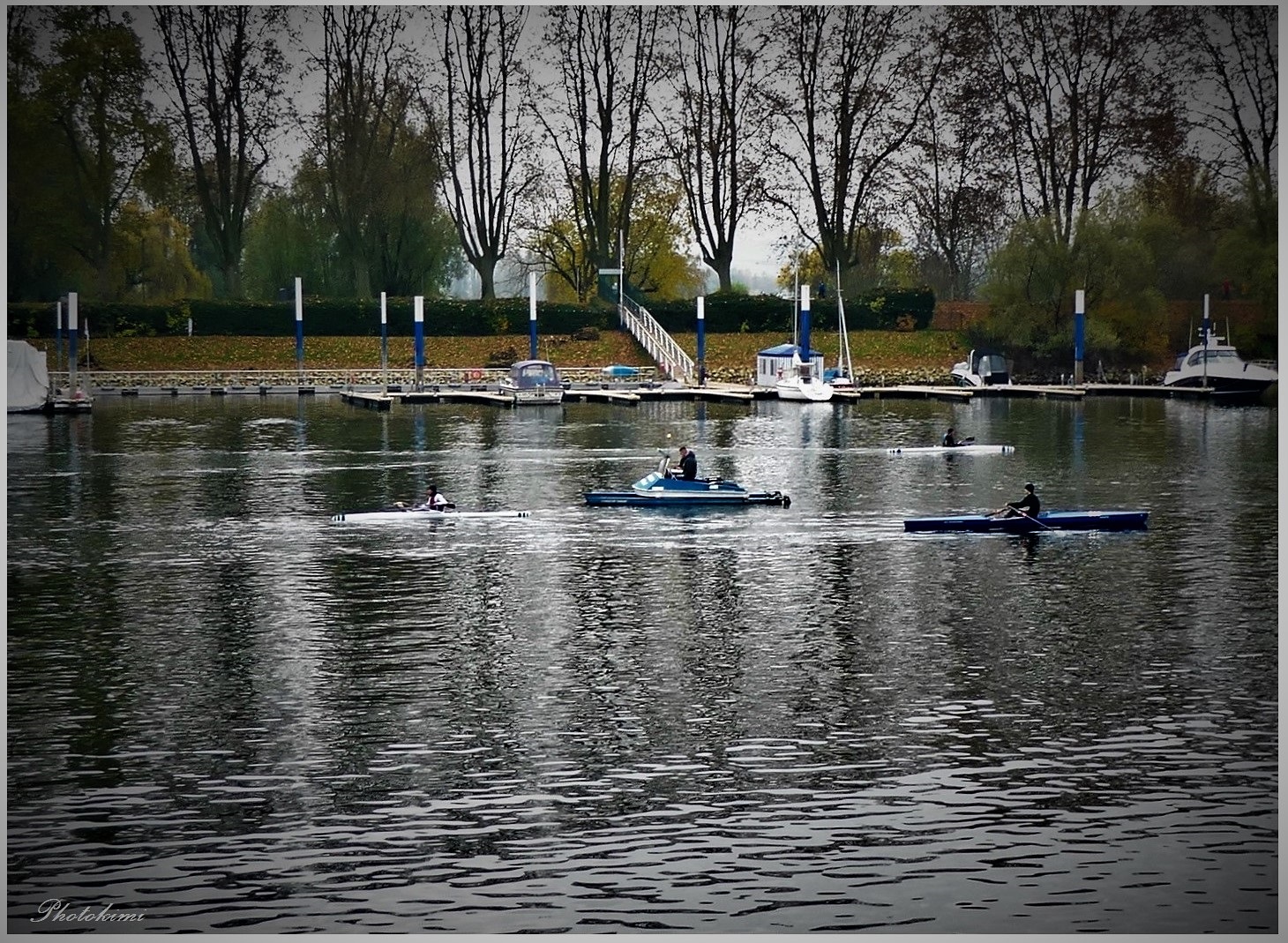 Auf dem silbernen Wasser 