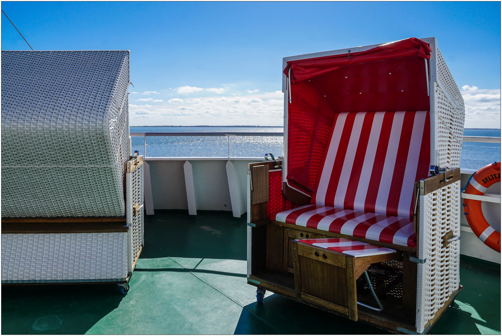 Auf dem Sonnendeck der Sylt-Fähre